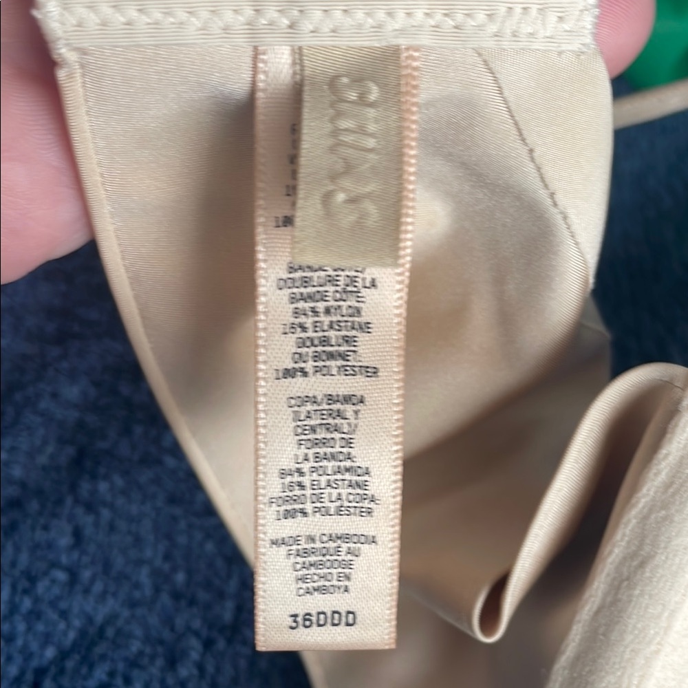 SKIMS Cream Bra